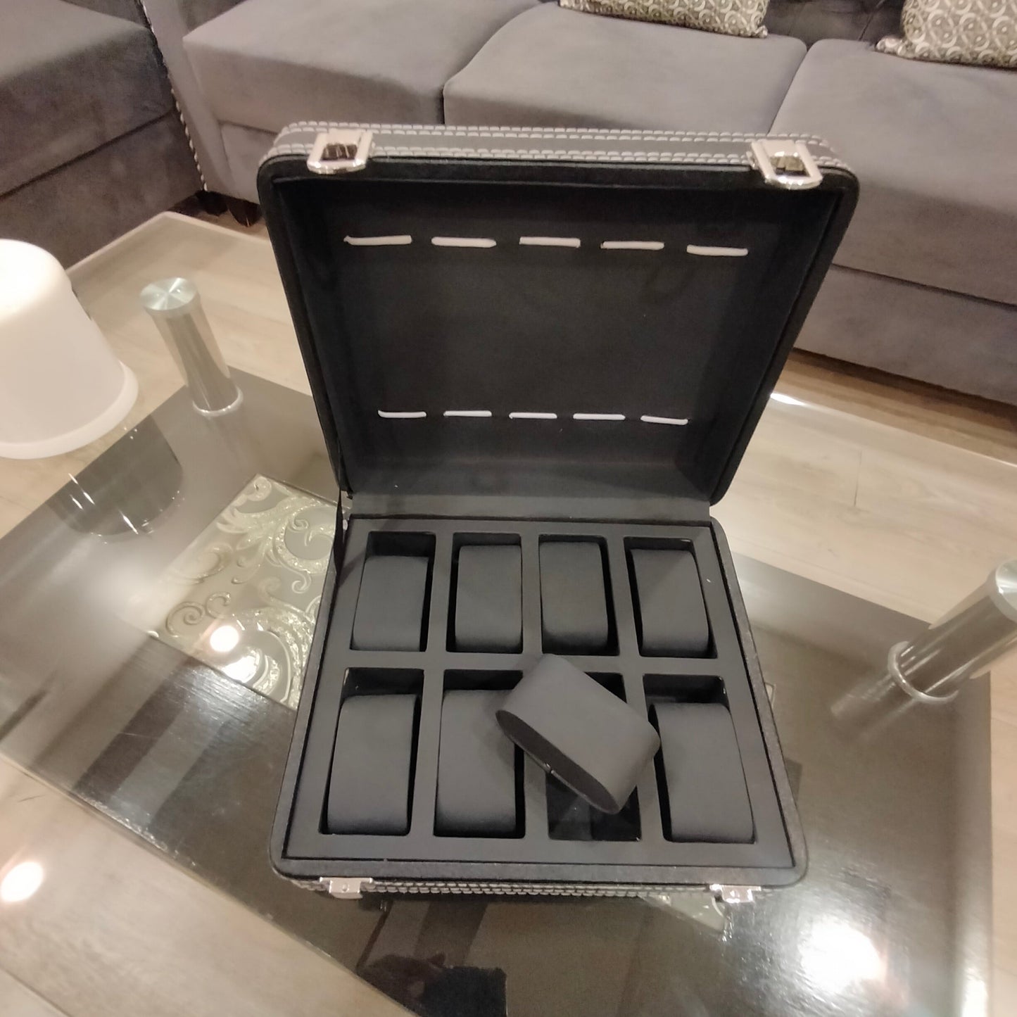 Premium Quality 8 grid PU leather watch display box or watch organizer