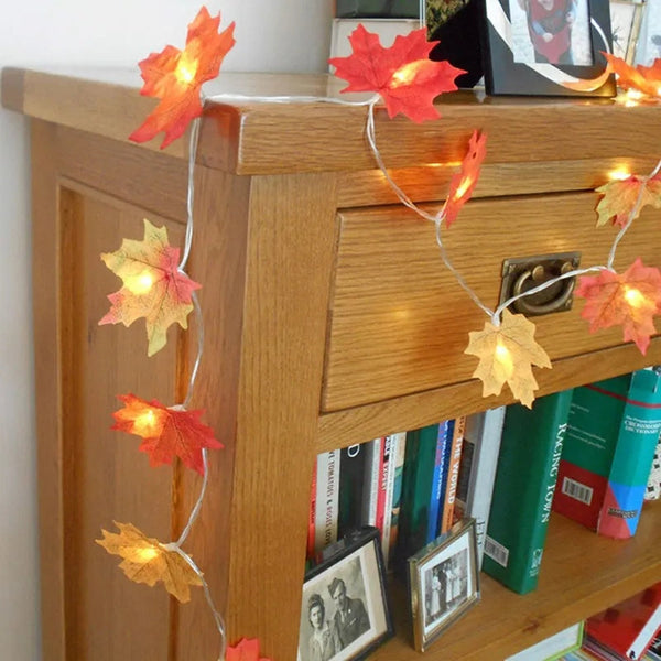 Led maple leaf light string